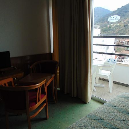 Hellas Hotel Kakopetriá Extérieur photo