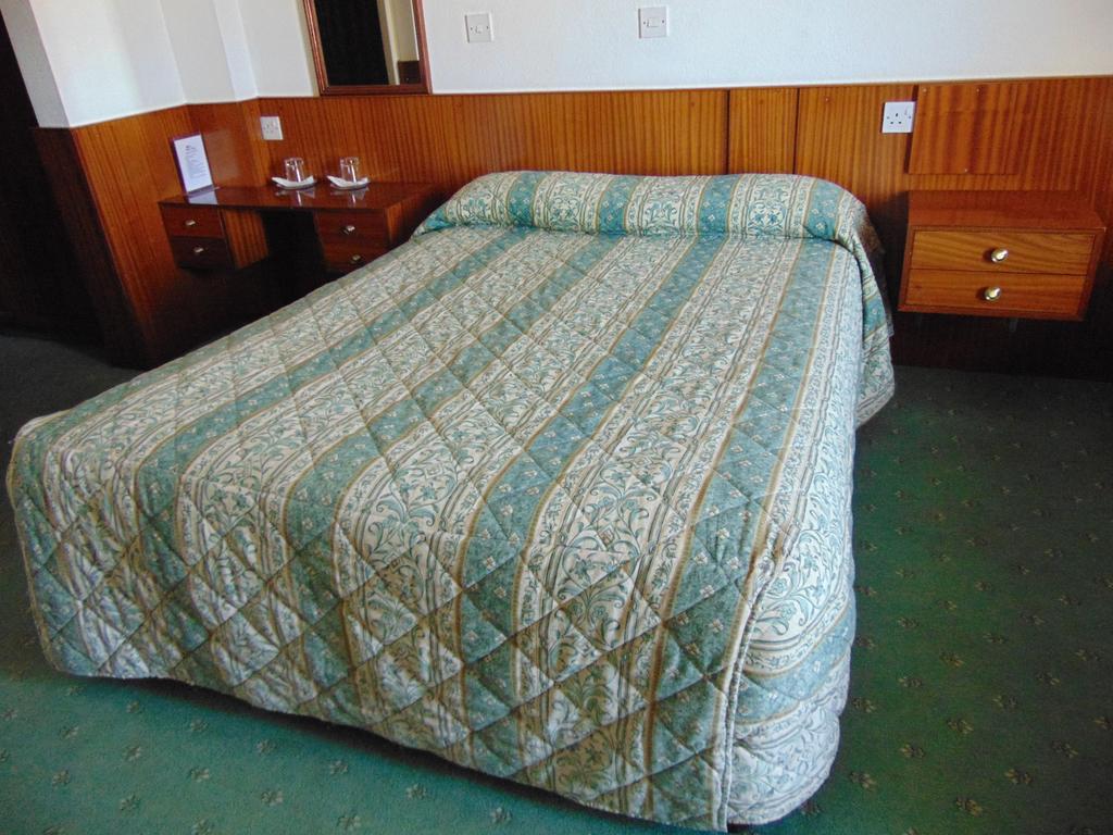Hellas Hotel Kakopetriá Chambre photo