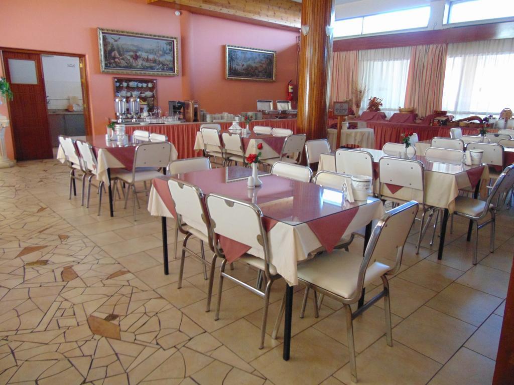 Hellas Hotel Kakopetriá Extérieur photo